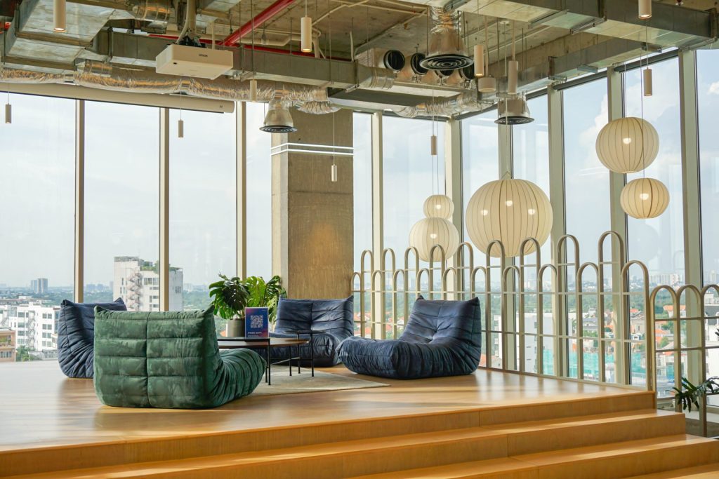 Experience the future of work. Find your inspiring, modern workspace at The Sentry.