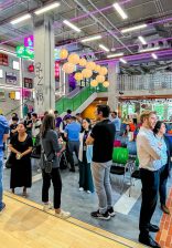 Why Coworking Spaces Are Networking Goldmines for Founders