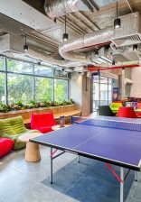 For many businesses, productivity has become a persistent challenge. Despite new technologies and management strategies, finding ways to help people work effectively remains a top concern. The solution might be hiding in plain sight. It's in the walls, the windows, and the very layout of the space where we work. Don’t underestimate how modern office design affects productivity. Whether you’re working at home or on-site, your environment is a powerful tool for success. A thoughtfully designed office is not just about creating a visually appealing environment. It's about creating a space where people can connect, collaborate, and reach their full potential.  The science behind office design and human behavior shows that our environment plays a huge part in shaping our cognitive function and mood. This is not just about having a nice view. It's about creating a workspace that supports focus, creativity, and overall job satisfaction.