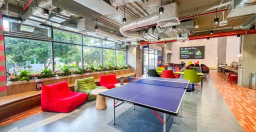 For many businesses, productivity has become a persistent challenge. Despite new technologies and management strategies, finding ways to help people work effectively remains a top concern. The solution might be hiding in plain sight. It's in the walls, the windows, and the very layout of the space where we work. Don’t underestimate how modern office design affects productivity. Whether you’re working at home or on-site, your environment is a powerful tool for success. A thoughtfully designed office is not just about creating a visually appealing environment. It's about creating a space where people can connect, collaborate, and reach their full potential.  The science behind office design and human behavior shows that our environment plays a huge part in shaping our cognitive function and mood. This is not just about having a nice view. It's about creating a workspace that supports focus, creativity, and overall job satisfaction.
