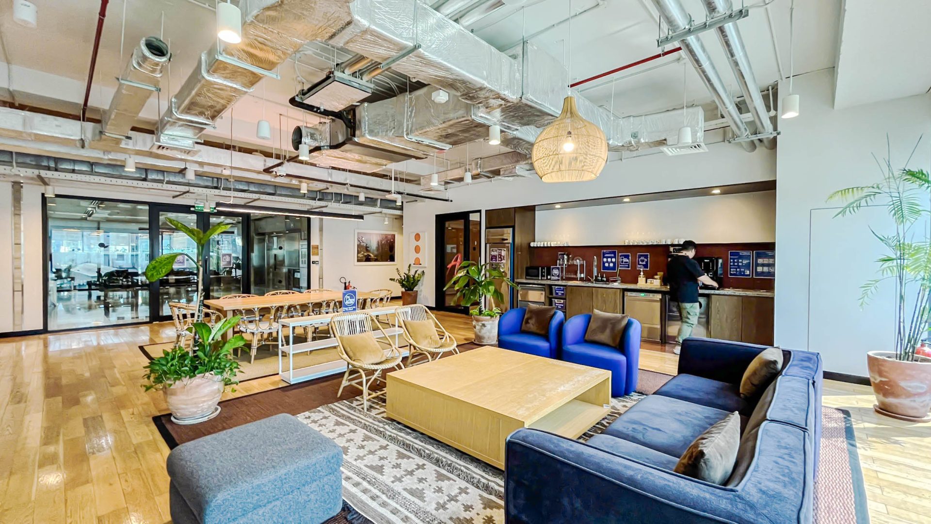 Coworking & Mental Health: Can Shared Workspaces Boost Well‑Being?
