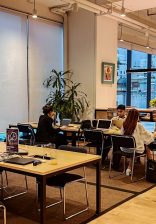 When Does a Serviced Office Space Make Sense for a 5–20 Person Team?
